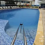 Apartamento con vista al Laguito, Nuevo Conquistador